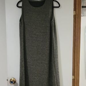 Sleeveless Ribbed Maxi Dress in Olive Green